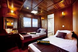 Maldives Liveaboard - Conte Max.